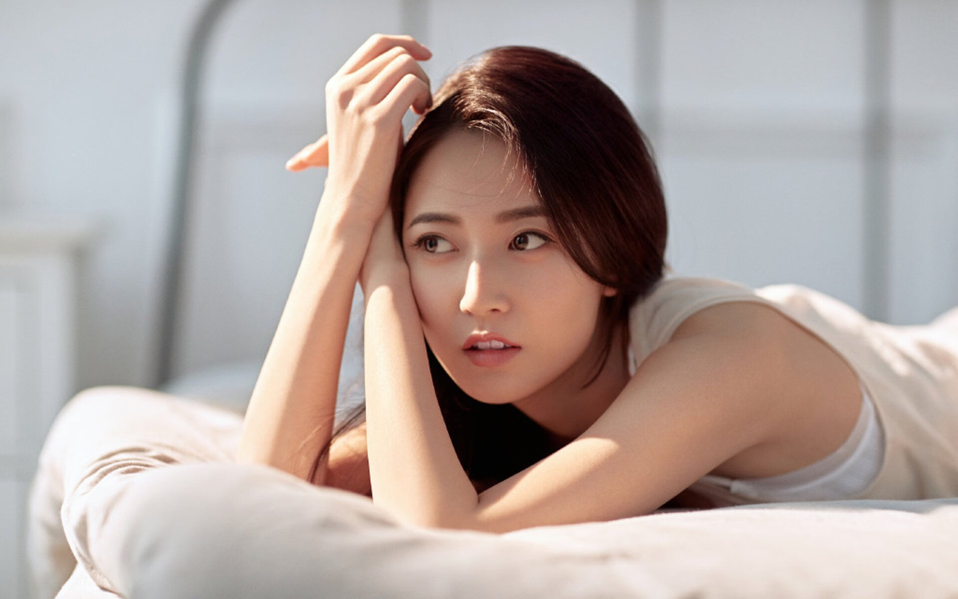 杜兰特末节封神!雄鹿鏖战灰熊,死神镰刀收割关键胜利