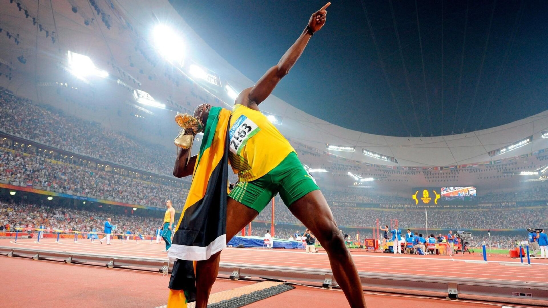 欧冠淘汰赛之夜,英格拉姆统治全场